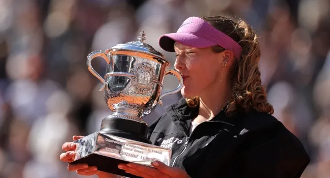 Andreeva Becomes Youngest French Open Women's Champion Since Monica Seles